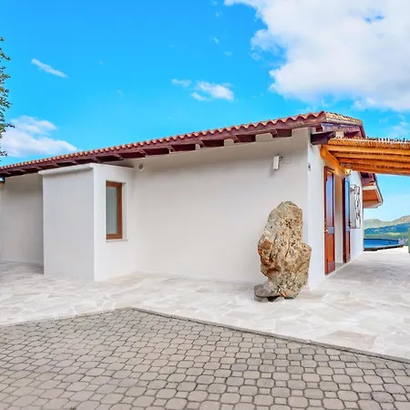 Casa Bellavista Feriehus Olbia